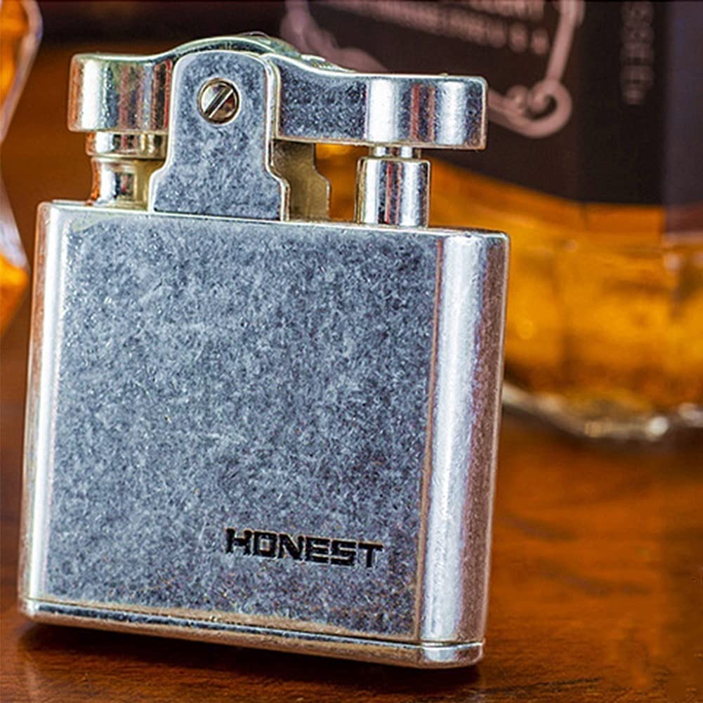 回りはガラス製の昔ながらのライターです。